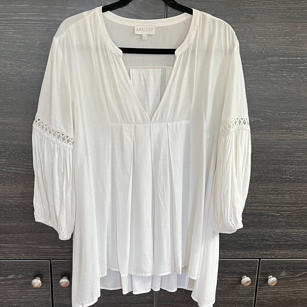 SOLD‼️Like New APRICOT Cream Boho Blouse Small-Med Size 8 - Picture 1 of 7